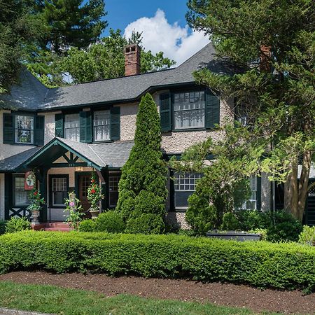 Pinecrest Bed & Breakfast Asheville Extérieur photo
