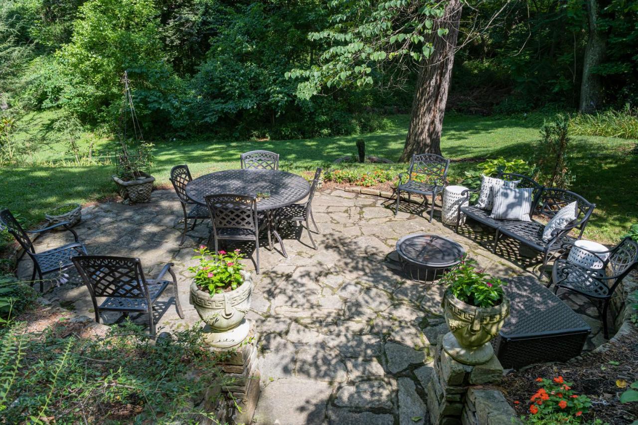 Pinecrest Bed & Breakfast Asheville Extérieur photo