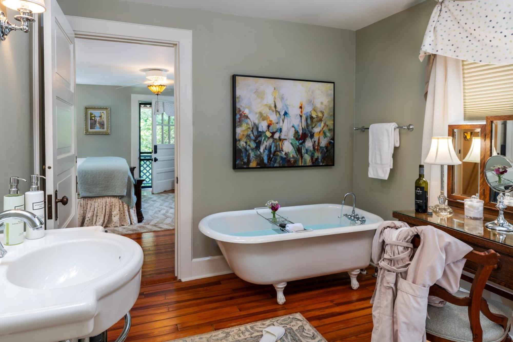 Pinecrest Bed & Breakfast Asheville Extérieur photo